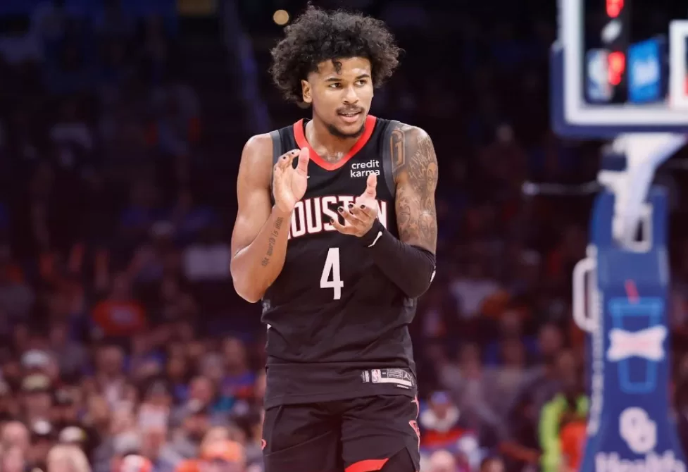 [🏀火箭对决鹈鹕：连续对决，火箭决战全胜鹈鹕]